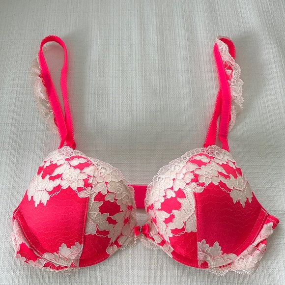 Victoria’s Secret Very Sexy Push Up 34 B